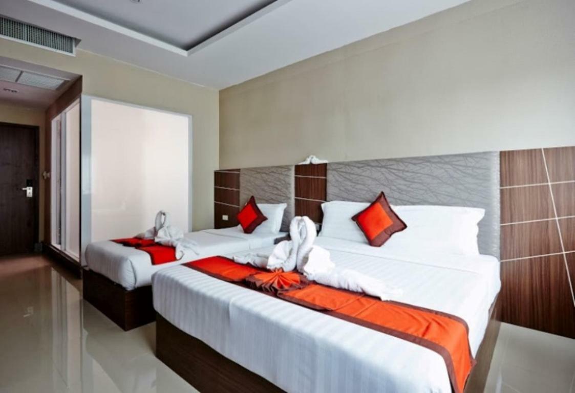 Ease Jomtien Hotel Exterior photo